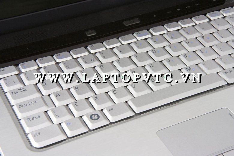 Thay bàn phím tại chổ lấy liền