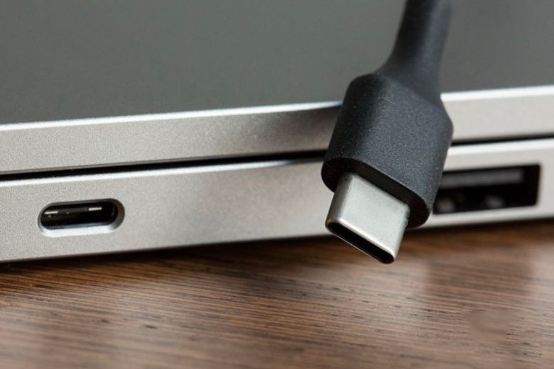 Phân biệt USB type-C truyền dữ liệu và USB type-C xuất hình ảnh